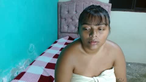 Snapshot of carol_lil1 chatting on April 2026 05:44:02 AM carol_lil1 online show from April 2026 05:44:02 AM