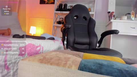 Carol online show from January 2025 01:05:01 PM