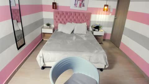 Carol  online show from January 2025 12:57:02 PM