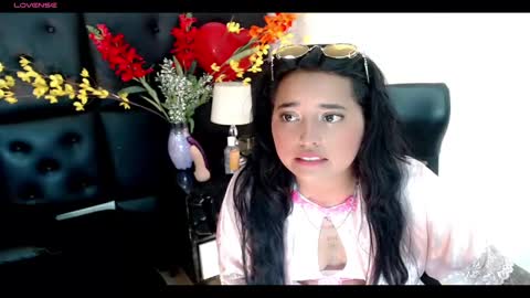 Snapshot of carolaine01 chatting on February 2025 09:36:02 PM Carolaine01 online show from February 2025 09:36:02 PM