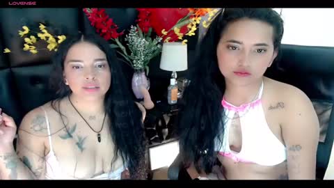 Snapshot of carolaine01 chatting on February 2025 01:25:02 AM Carolaine01 online show from February 2025 01:25:02 AM