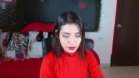 Caroline online show from January 2025 01:58:01 PM