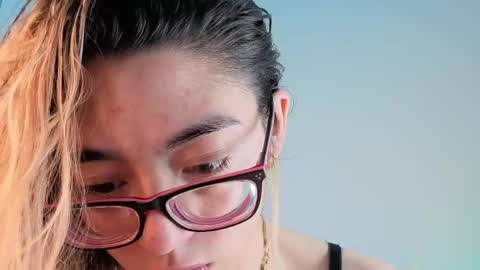 Char online show from March 2026 01:43:01 AM