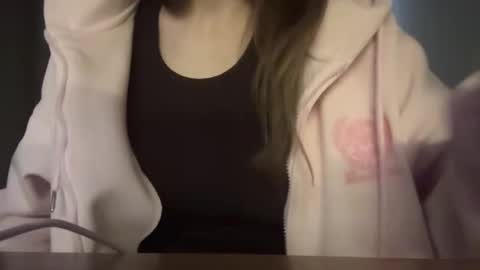 Snapshot of carolecronan chatting on February 2026 06:11:02 AM Lisa online show from February 2026 06:11:02 AM