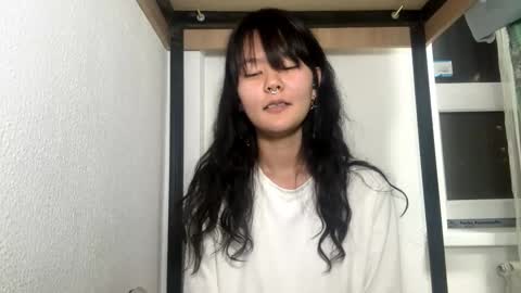 Kim online show from November 2025 02:29:01 PM