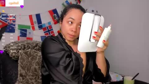 Snapshot of carolina_gaita chatting on July 2026 12:19:02 PM carolina_gaita online show from July 2026 12:19:02 PM