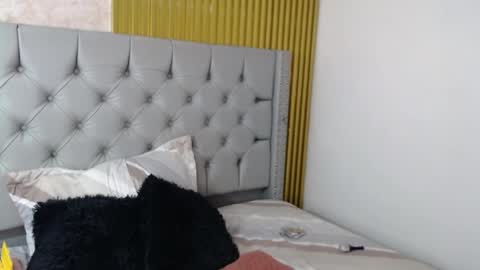 Carolina online show from March 2025 12:16:01 AM