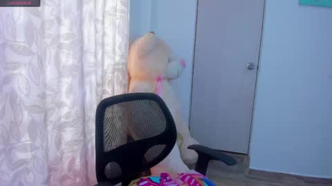 Carolina online show from April 2026 02:59:01 PM