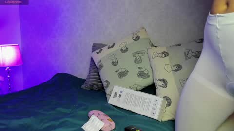  Caroline  online show from March 2025 11:36:02 AM