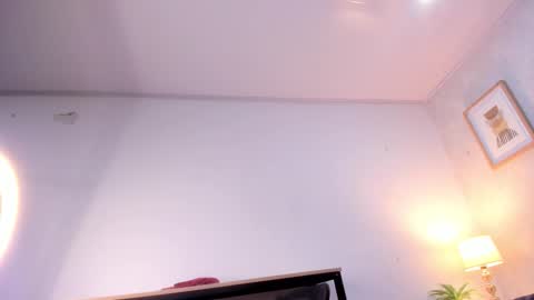  Caroline  online show from March 2026 11:36:01 AM