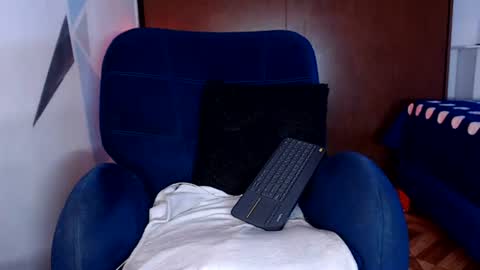 Snapshot of carolineblich chatting on July 2026 10:20:02 PM Carolin Blich online show from July 2026 10:20:02 PM