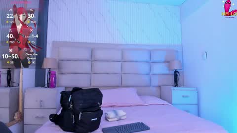 Caroline online show from April 2026 12:24:01 PM