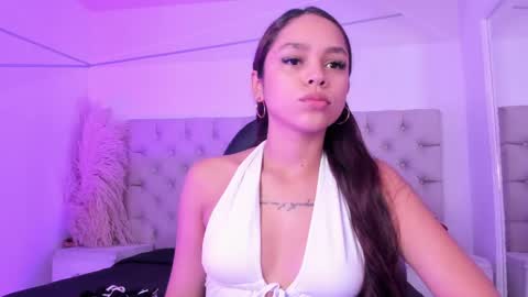 Snapshot of carolinefyre chatting on May 2026 01:06:02 PM Caroline online show from May 2026 01:06:02 PM