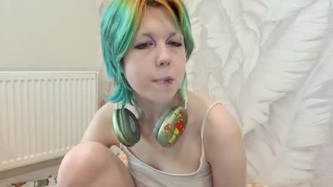 Snapshot of carolinerichter chatting on June 2026 10:06:02 AM CarolineRichter online show from June 2026 10:06:02 AM