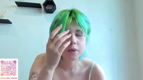 Snapshot of carolinerichter chatting on July 2026 12:23:01 PM CarolineRichter online show from July 2026 12:23:01 PM