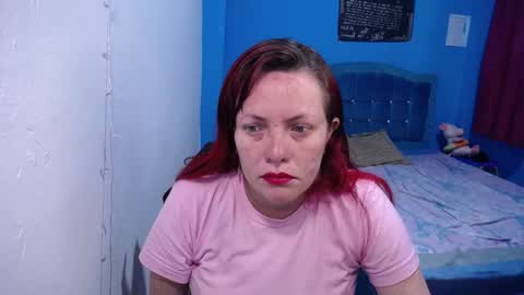 Carolinhe  online show from February 2026 09:06:01 AM