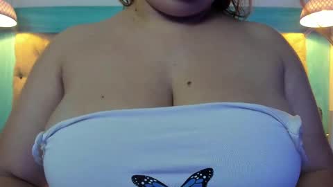 caro online show from March 2025 11:05:01 PM