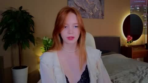 Caro online show from September 2025 02:08:02 PM