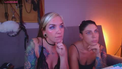 Carrie online show from December 2025 07:53:02 PM