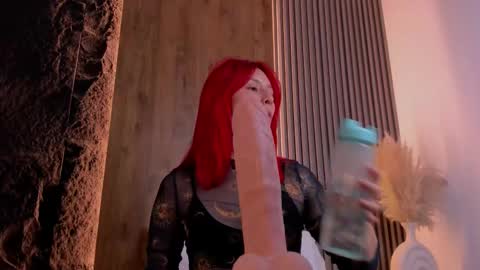 Casandra  online show from February 2025 10:37:01 PM