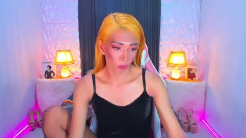 casandrawilson online show from February 2025 06:38:01 PM