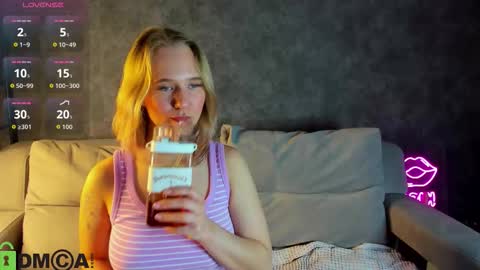 Casey sweeet online show from October 2025 05:37:02 PM