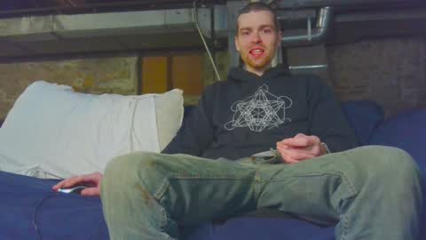 casey online show from December 2024 02:04:02 AM