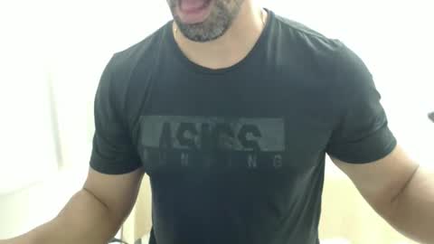 cashmastermuscle77 online show from March 2026 10:37:01 AM