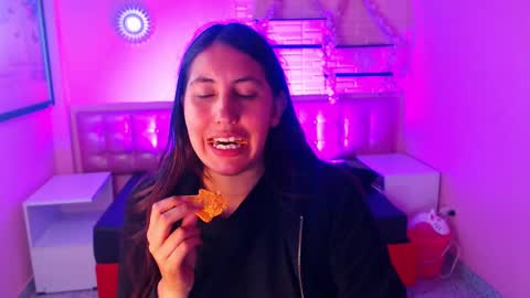 573215024606 online show from September 2025 08:20:01 PM