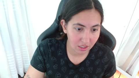 Snapshot of cassandra_ruizz chatting on April 2026 11:24:02 PM 573215024606 online show from April 2026 11:24:02 PM