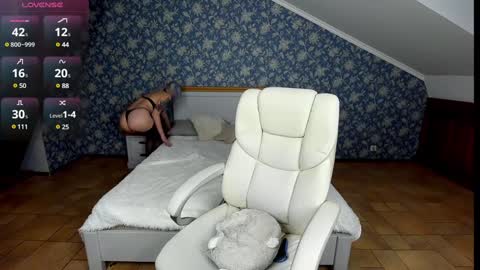 Cassandra online show from January 2025 11:22:02 PM