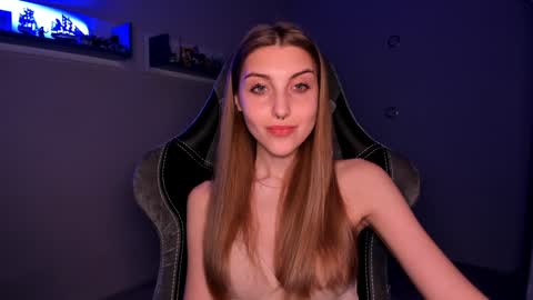 Seductress Cassia  FINDOM AND SADISM  NO NUDE online show from January 2025 07:08:01 PM