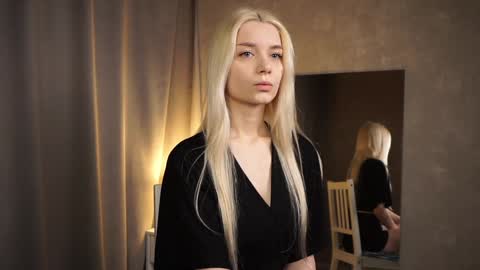 Cassie online show from February 2025 02:49:01 PM