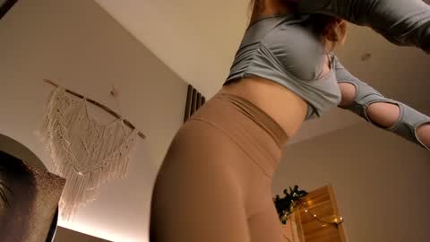 assie online show from February 2025 12:20:02 AM