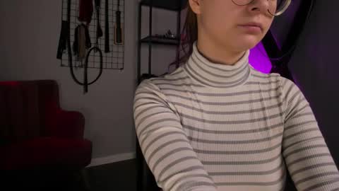 assie online show from September 2025 08:43:01 PM