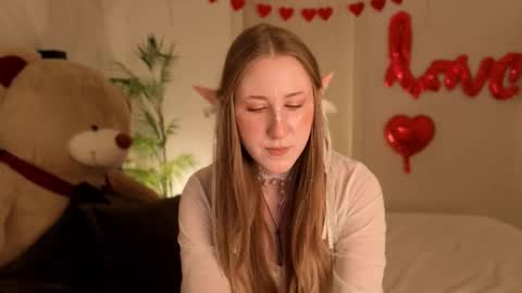 Snapshot of cassiereborn chatting on February 2026 11:45:01 PM Casey online show from February 2026 11:45:01 PM