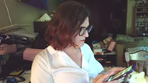 Snapshot of cassthecatgirl chatting on May 2026 07:11:01 PM CassTheCatGirl SheHer online show from May 2026 07:11:01 PM