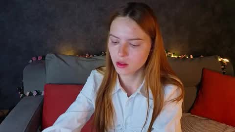 Diana online show from December 2025 01:33:02 AM