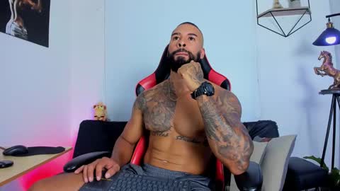 Matheo Brown online show from January 2025 10:57:01 PM