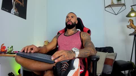 Matheo Brown online show from February 2025 04:54:01 PM