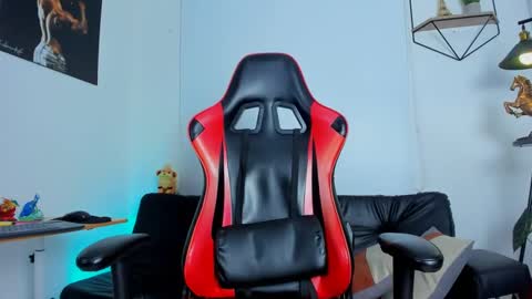 Matheo Brown online show from February 2025 03:56:02 PM