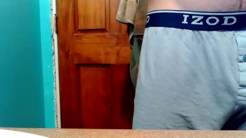 Snapshot of castration40 chatting on October 2025 10:48:02 AM castration40 online show from October 2025 10:48:02 AM