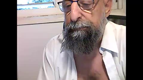 casual53 online show from October 2025 04:43:02 AM