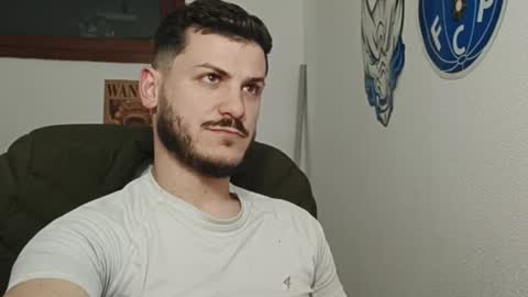 Mike Moreira online show from March 2026 12:11:01 AM