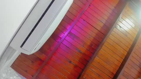 cata_johnss online show from September 2025 12:17:02 PM