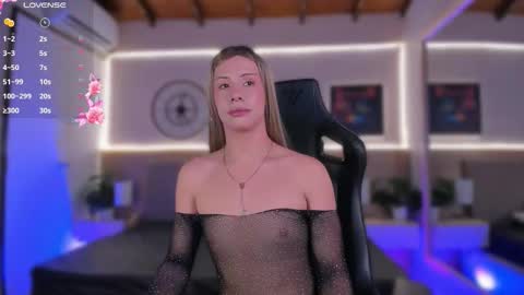 cata_johnss online show from October 2025 12:50:01 PM