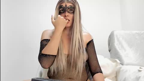 Catalina online show from January 2025 08:40:01 PM