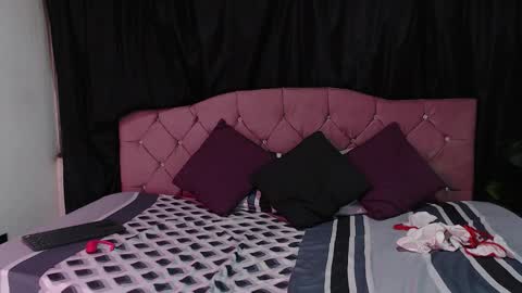 Cata Prins  online show from September 2025 11:04:02 AM