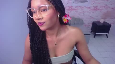 Snapshot of catalina25_t chatting on February 2025 01:44:02 PM catalina25_t online show from February 2025 01:44:02 PM