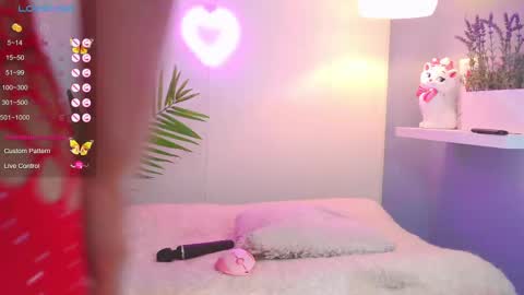 Catalina lovers online show from February 2025 05:15:01 PM